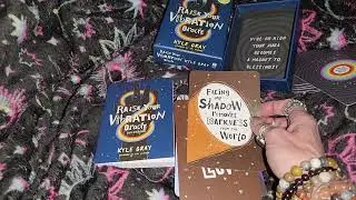 raise your vibration oracle deck & impromptu read throughout