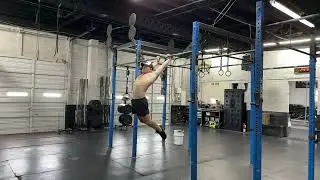 SLOW MO KIPPING BAR MUSCLE UP
