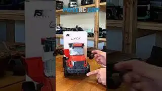 Up-Close Look at the Incredibly Realistic 1/14 LESU 6MDX Construction Machine