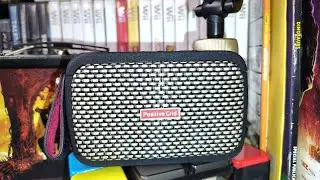 Jamming with my new travel amp