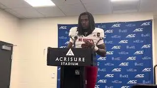 Послематчевая пресс-конференция команды NC State RB Hollywood Smothers после поражения со счётом ...