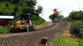 Huge Equipment For Construction Site Combine SANY Motor Grader, SAKAI Road Roller Model To Make ROAD