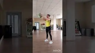 Комби с медболом на верх. #fitness #спорт #фитнес #motivation #upperbody