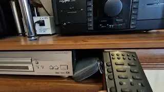 GRUNDIG FINE ARTS R2 усилитель- ресивер и GRUNDIG FINE ARTS CCF3 кассетная дека реверсная