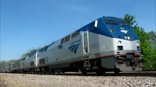 Very Slow BNSF Freight Train Meets the California Zephyr at Agency, Iowa