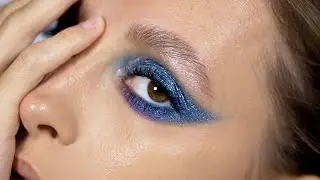 BLUE smoky eye makeup using PUR Cosmetic Festival 2.0 palette. BOXYCHARM products