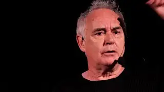 Ferran Adri&agrave; ofrece una conferencia sobre innovaci&oacute;n y creatividad en la UGR