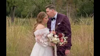 Romantic Austin Wedding: Matt & Jordan at The Grand Lady | Maroon & White Elegance