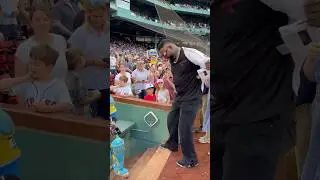 A gift from the 🐐 #mlb #redsox #fans