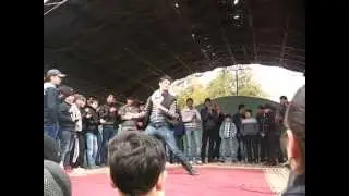 Gardabani boys dancing Bayrami 2.AVI