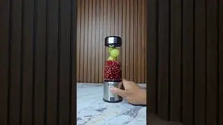 Amla & Anar Juice in Portable Blender 🍷🥰 #shorts #shortvideo