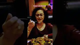 Trying border fajitas for the first time at Casa Las Glorias  Cedar Rapids.  #shorts #food #yummy