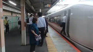 高崎線特急上尾駅での車掌動作２