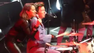 Rick Astley & KT Tunstall - Highway To Hell - Wembley Arena, London - November 2021