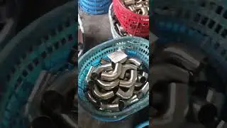 Sanitary stainless steel 304 316 316L pipe fitting ,tee cross reducer  clamp  reducing tee amd more