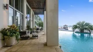 A Captivating Entertainer's Villa in Orange Beach, Alabama