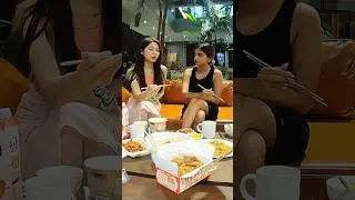 Anushka sen  vs Korean girl eating 😱 #shorts #anushkasen