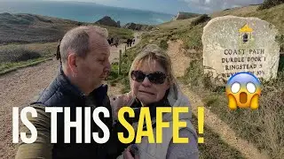 &ldquo;WE SHOULD HAVE KNOWN FROM THE SIGN! We Arrived at Durdle Door & Immediately Regretted Everything 😂&rdquo;