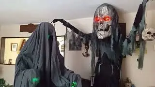 catacomb creature and hooded phantom demo
