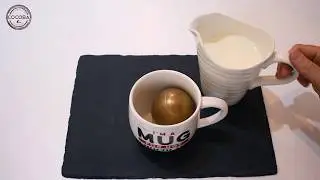 Cocoba Golden Hot Chocolate Bombe Crackers