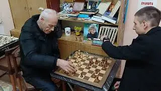 Веселин Данев - Константин Мъцински, Английско начало, 5+3