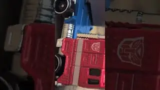 Optimus Prime x Hot Wheels 🔥🚛#hotwheels #optimusprime #transformers #newdivide #linkinpark #shorts