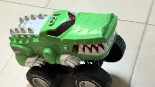 Epic Monster Truck Stands on Two Wheels and Moves by Itself!