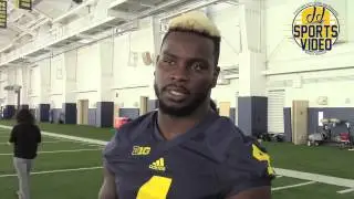 Adam Biggers Interviews De'Veon Smith: Michigan Media Day 2014