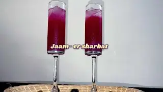This pretty purple drink is what your feed has been missing 💜✨