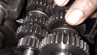 Constant mesh gear box