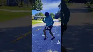 Play for me 🤣 @DemzyBaYe #viralvideo #fypシ゚viral #playforme #viralvideo