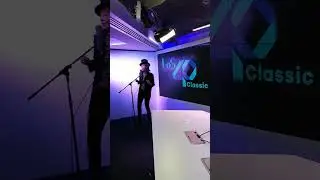 🎶 LIVE Suzanne Vega 'Tom's Diner' ACOUSTIC version @LOS40Classic 📻