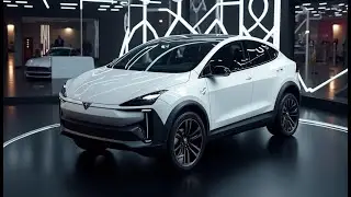 Expert Reveals Top Tesla Model Y Juniper 2025 Design Secrets!