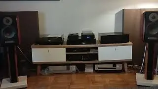 Accuphase E 205 / Usher Be 718
