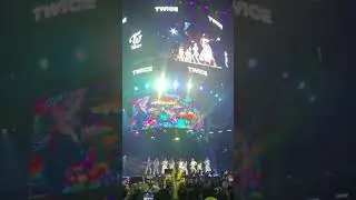 4K [KCON LA 2018] TWICE - Dance the Night Away