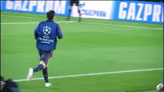 FANS REACTION WHEN MESSI STARTED WARMING UP 🤩