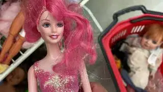 ASMR - LET'S GO ON A RELAXING THRIFTING EXPERIENCE TODAY! - FINDING VINTAGE BARBIES AND MY SCENE!