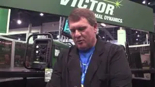 &laquo;Отличный фонарик!&raquo; Новый фонарь Victor серии 400 впечатлил инструктора/изготовителя