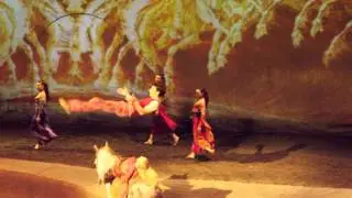 Cavalia in action / Cavalia en action