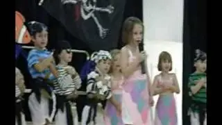Evie Hart Ingoldsby sings Baby Baluga Jan 09