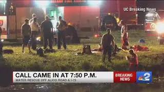 Dive teams respond to pickup truck in pond near I-75 and Alico Road