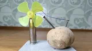 Wooden piece pe bnaye ek simple dc motor battery stand check potato power fan | Potato 🥔 Power check