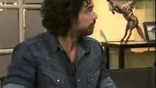 Valientes - Leo firma el contrato con Laureano