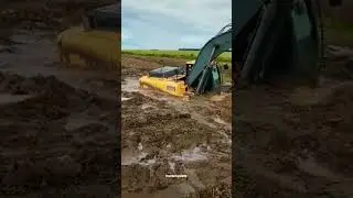 Looks a bit wet in Brazil Worth watching end Wet#OAgroN&atilde;oPara #Agro never stops #Brazil #shorts