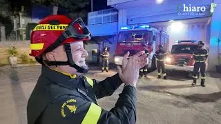 Sirene spiegate, applausi e occhi lucidi:Vasto saluta il comandante La Verghetta