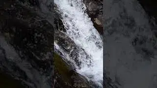 Gurgeln spritzen fallen
