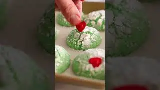 Easy Grinch Cookies