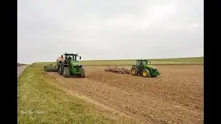 John Deere 8295rX chenille Soucy Track en 800. Semoir Amazone Cirrus 600. Semi de blé Aisne02