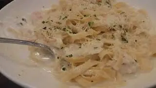Review Maggiano's Little Italy  Restaurant in Nashville, TN Italian Food Pasta Desserts