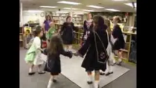Tir Na Nog Irish Dancers @ Hollidaysburg Area Public Library!